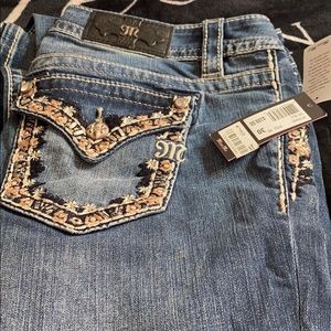 Bootcut Miss Me Jeans